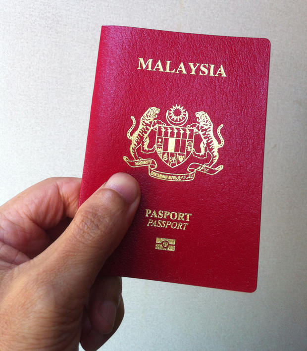 Malaysia Passport,ID CARD AND DRIVING LICENCE